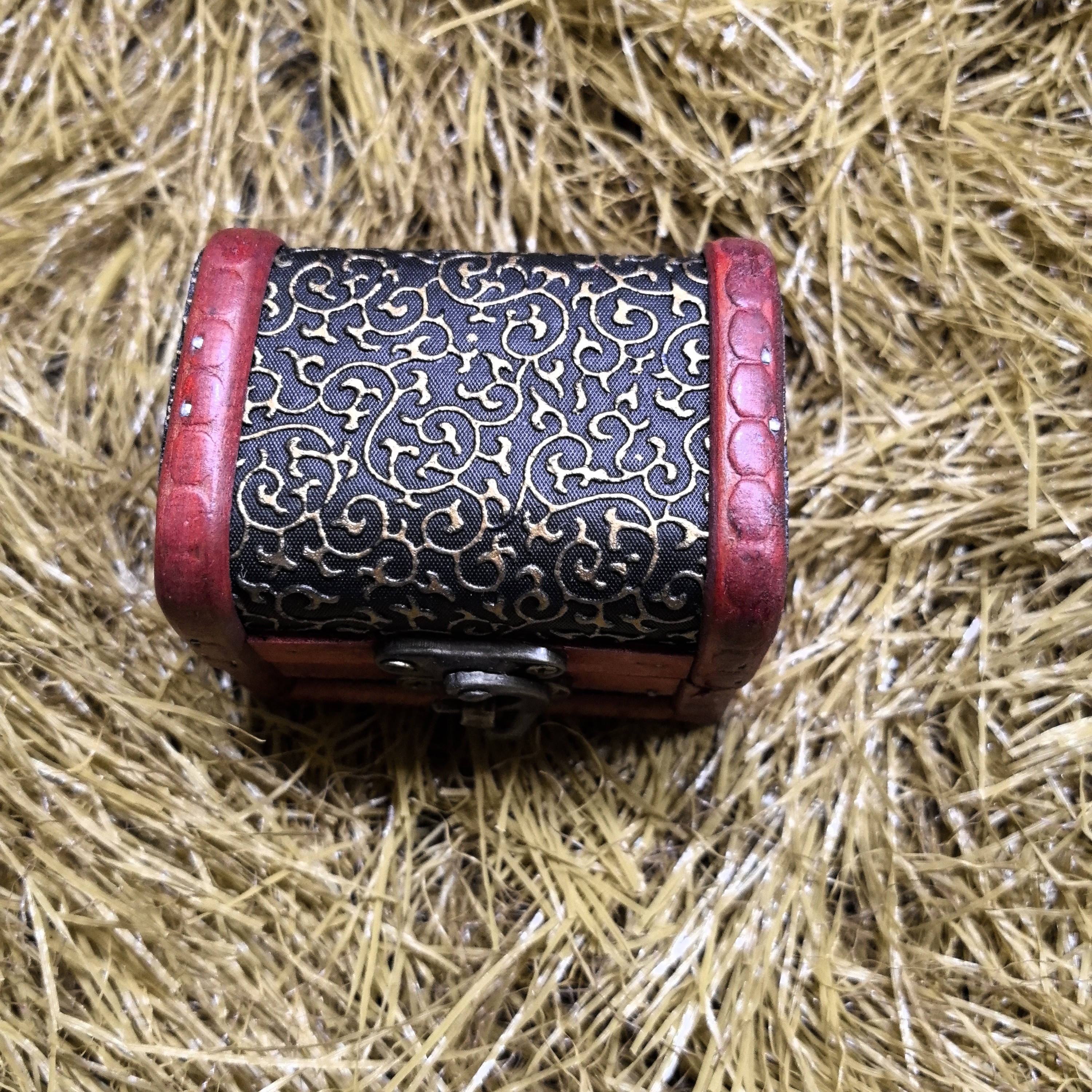 （闪购商品）小红盒