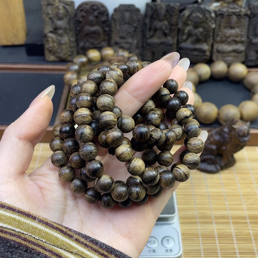 慧***能手串沉香达拉干44g