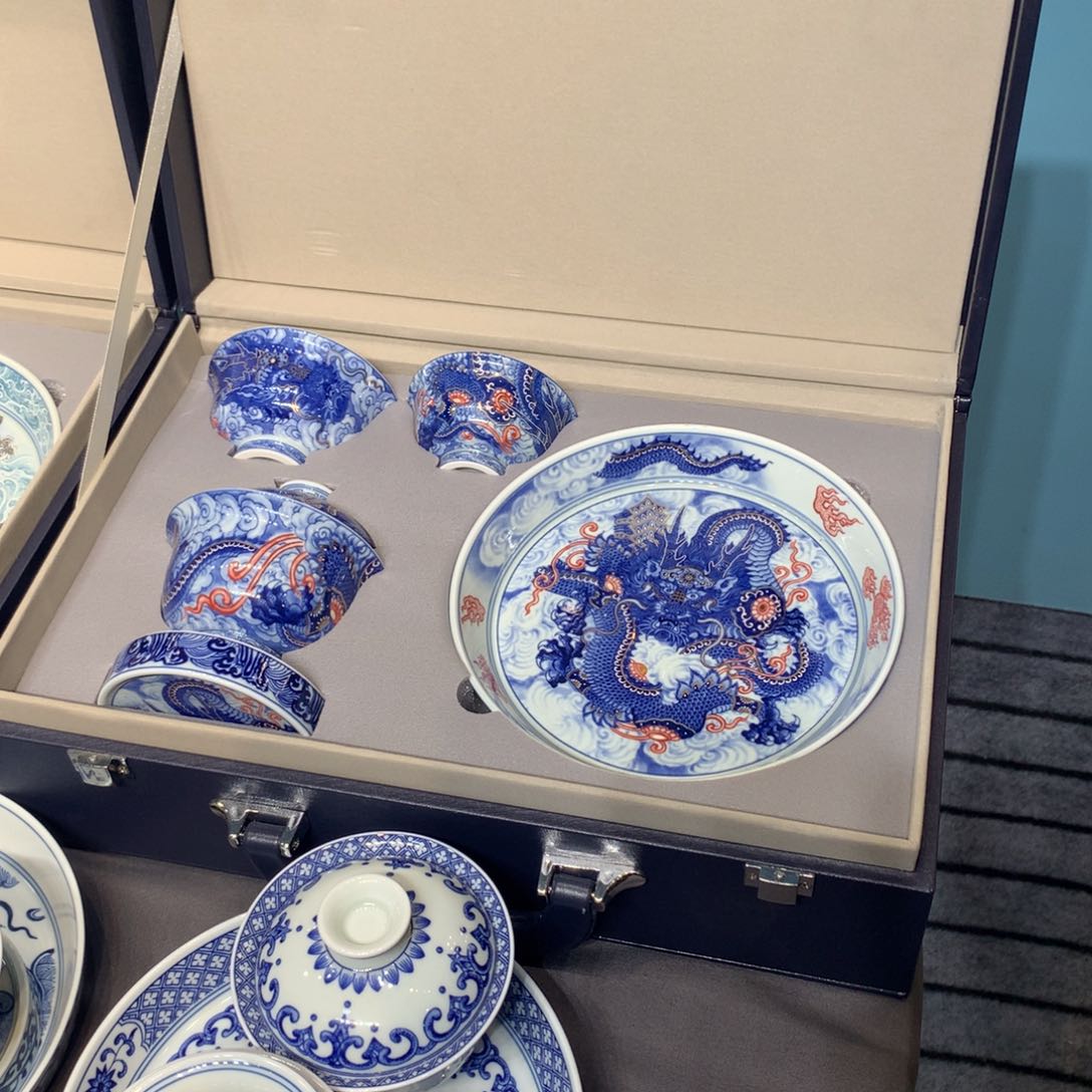 杯张****4景德镇陶瓷学院