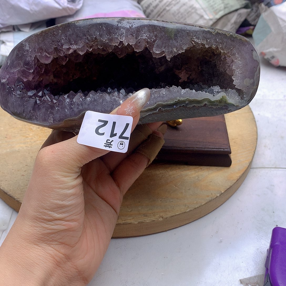 紫晶大型摆件（非配饰）未镶嵌