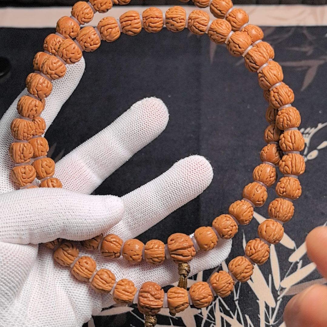 手串桃核肉纹大肠伏魔圈