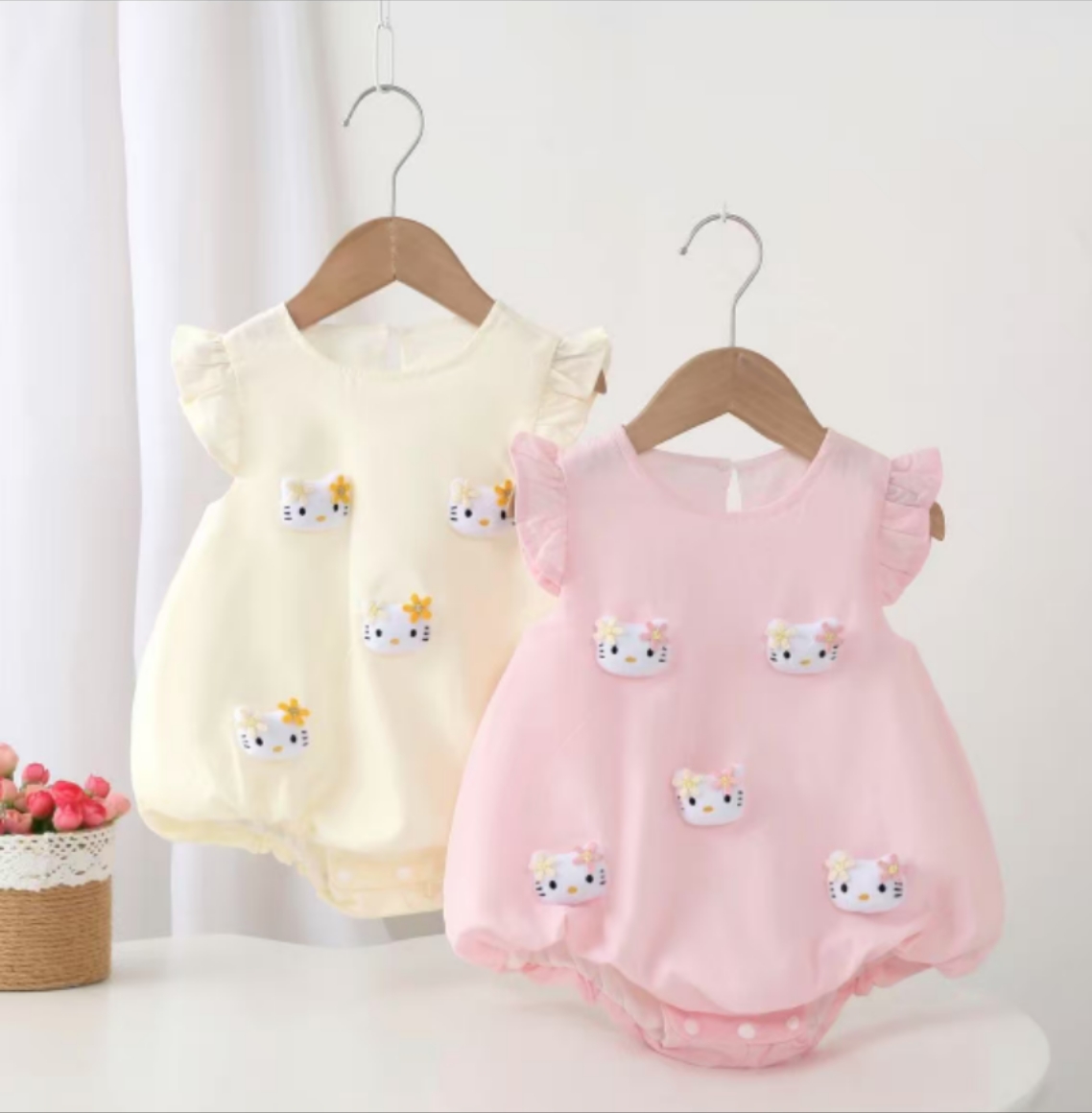 卡通小猫男宝宝女宝宝包屁衣哈衣夏季满月百天薄款