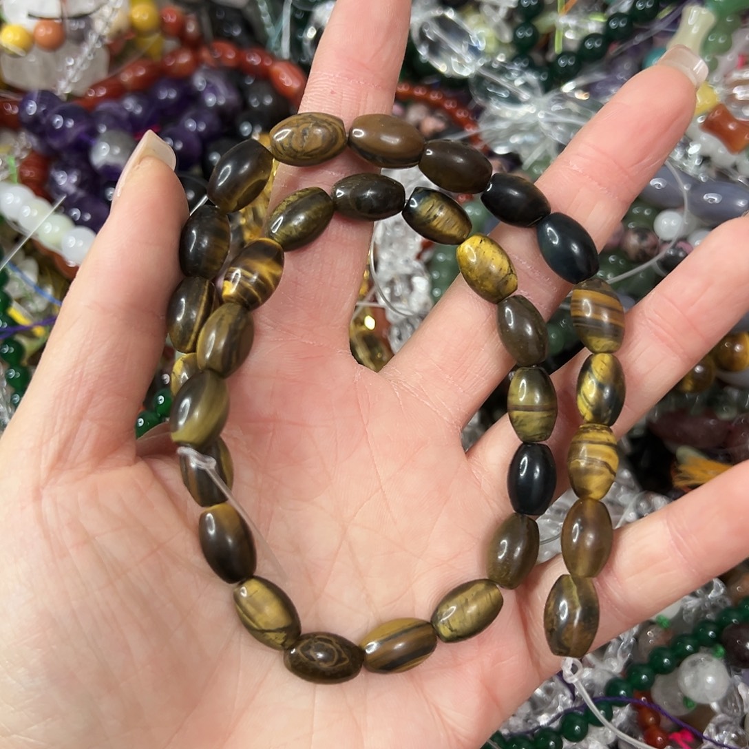 玛瑙/玉髓足铂镶嵌珠宝半成品，卡8x11黄虎枣珠一条