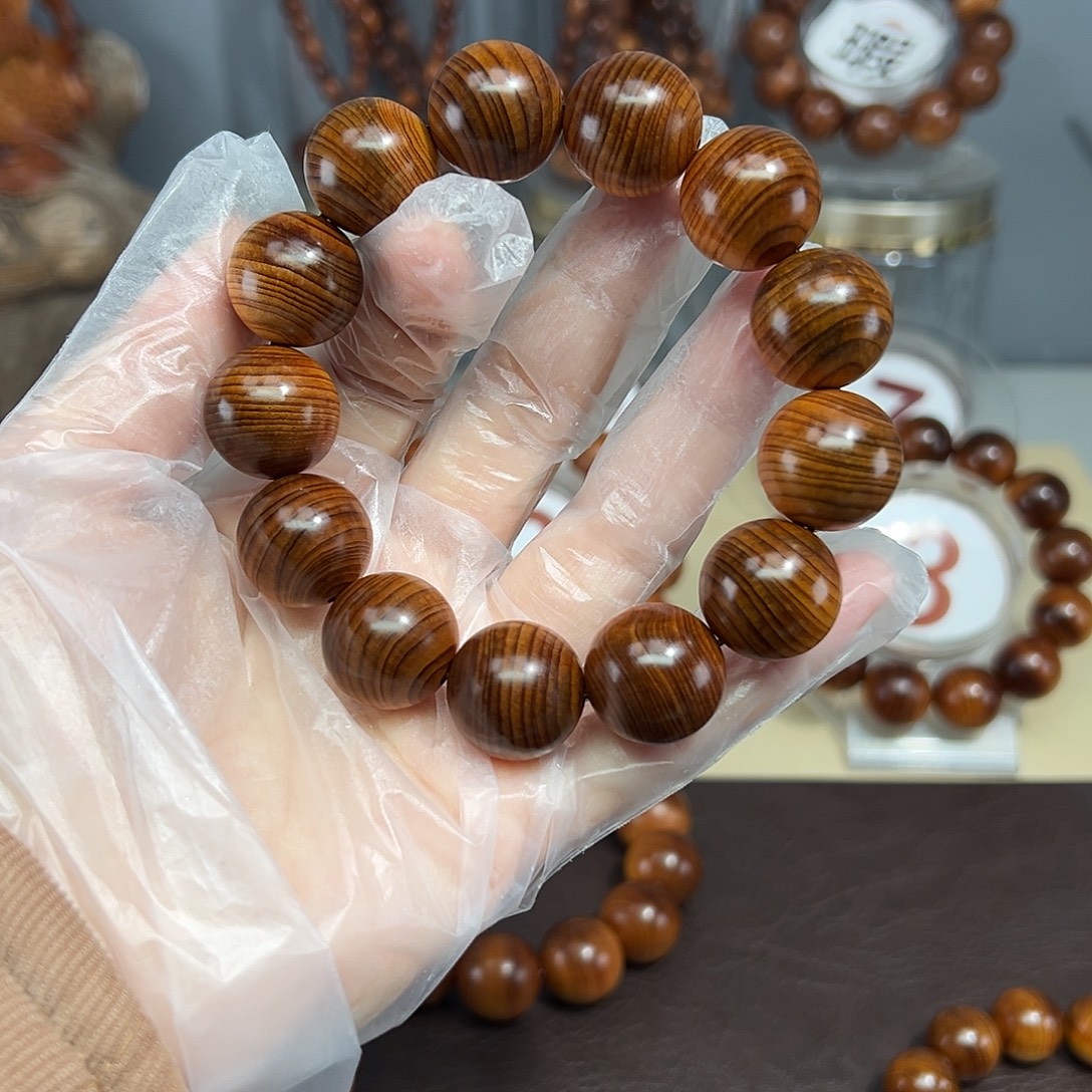 北***柏木（崖柏）1.8精品虎皮纹熟香料