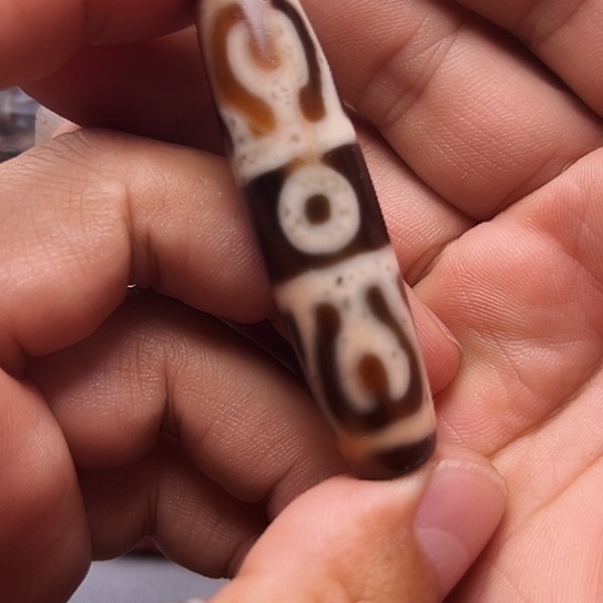 美***生玛瑙/玉髓未镶嵌颈饰