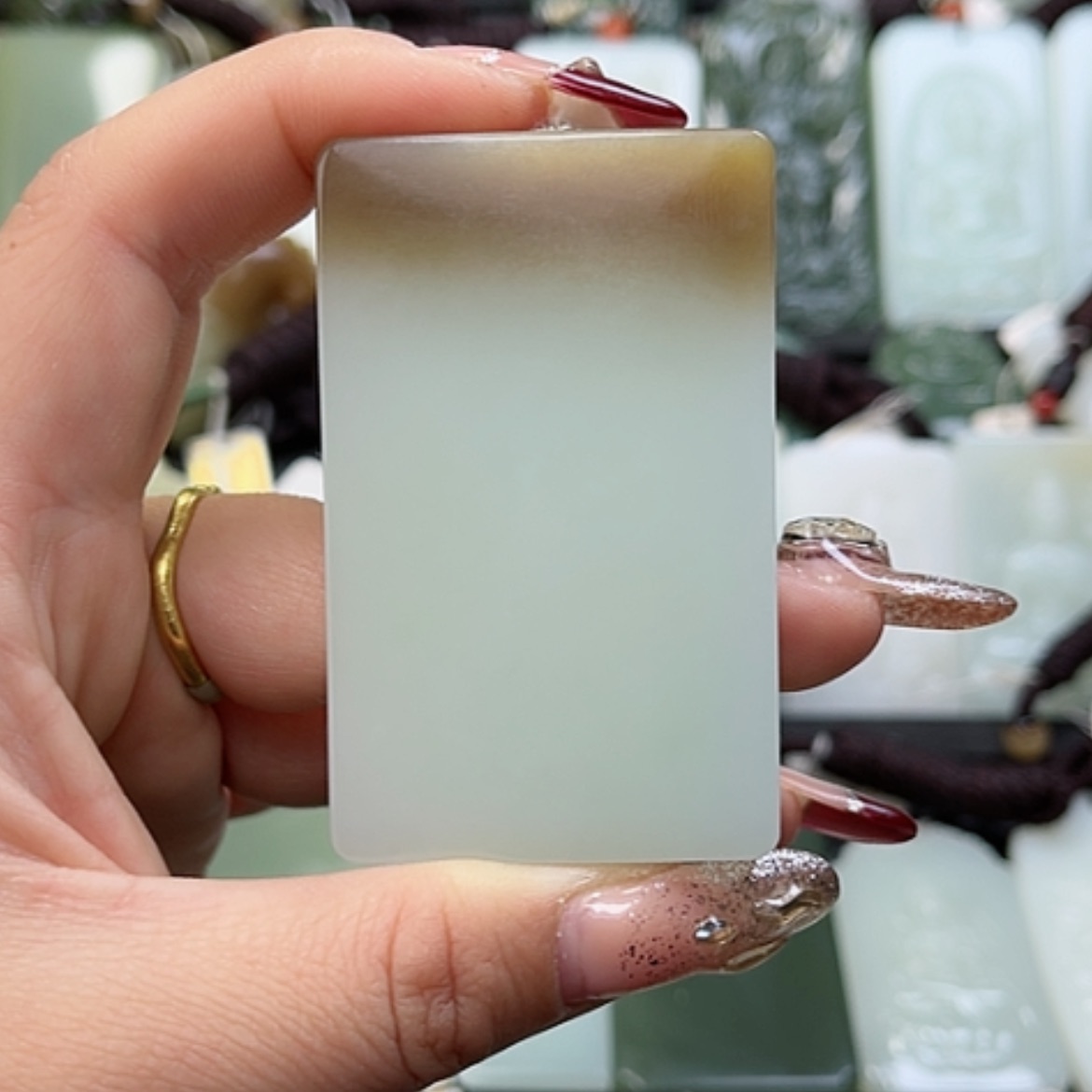 【闪购商品】和田玉颈饰未镶嵌老*