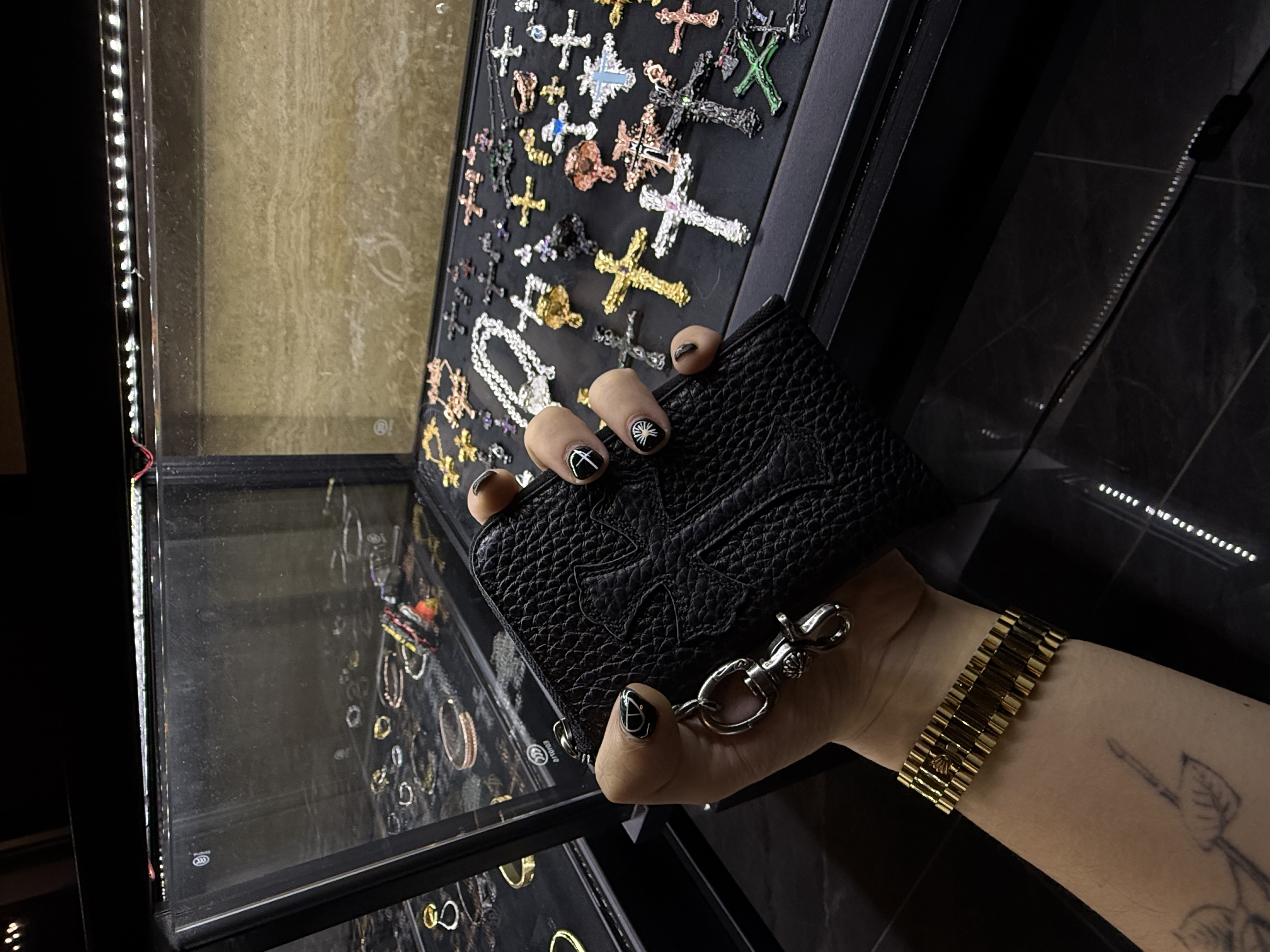 【蛇年 黑色十字卡包 】小众潮流斜挎包包黑色百搭时尚