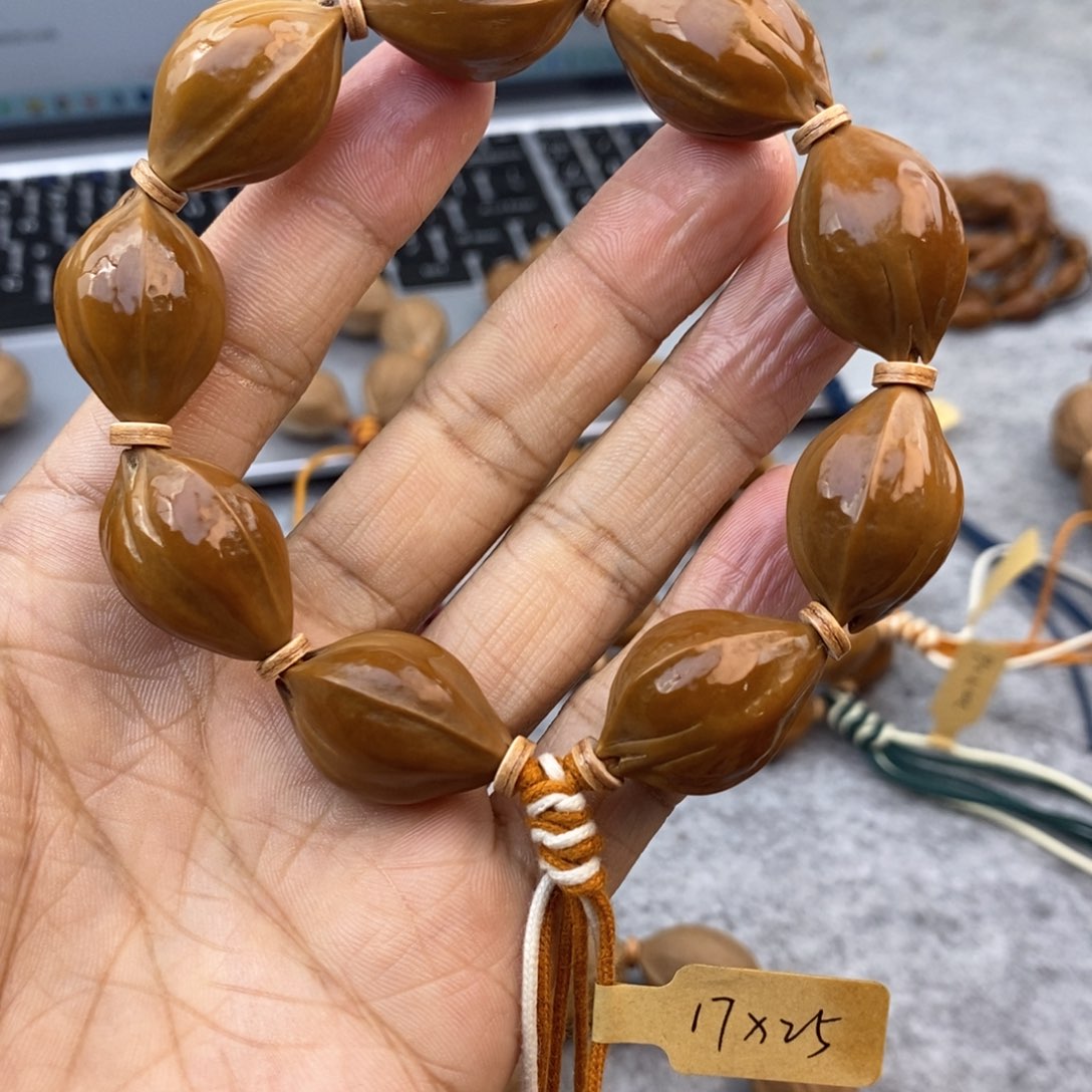 橄榄核手串/手链17/25三面佛亮面