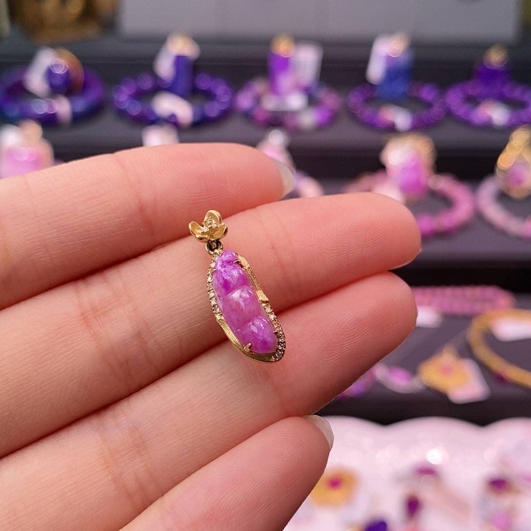 苏纪石（舒俱来）18K金镶嵌吊坠(不含链)