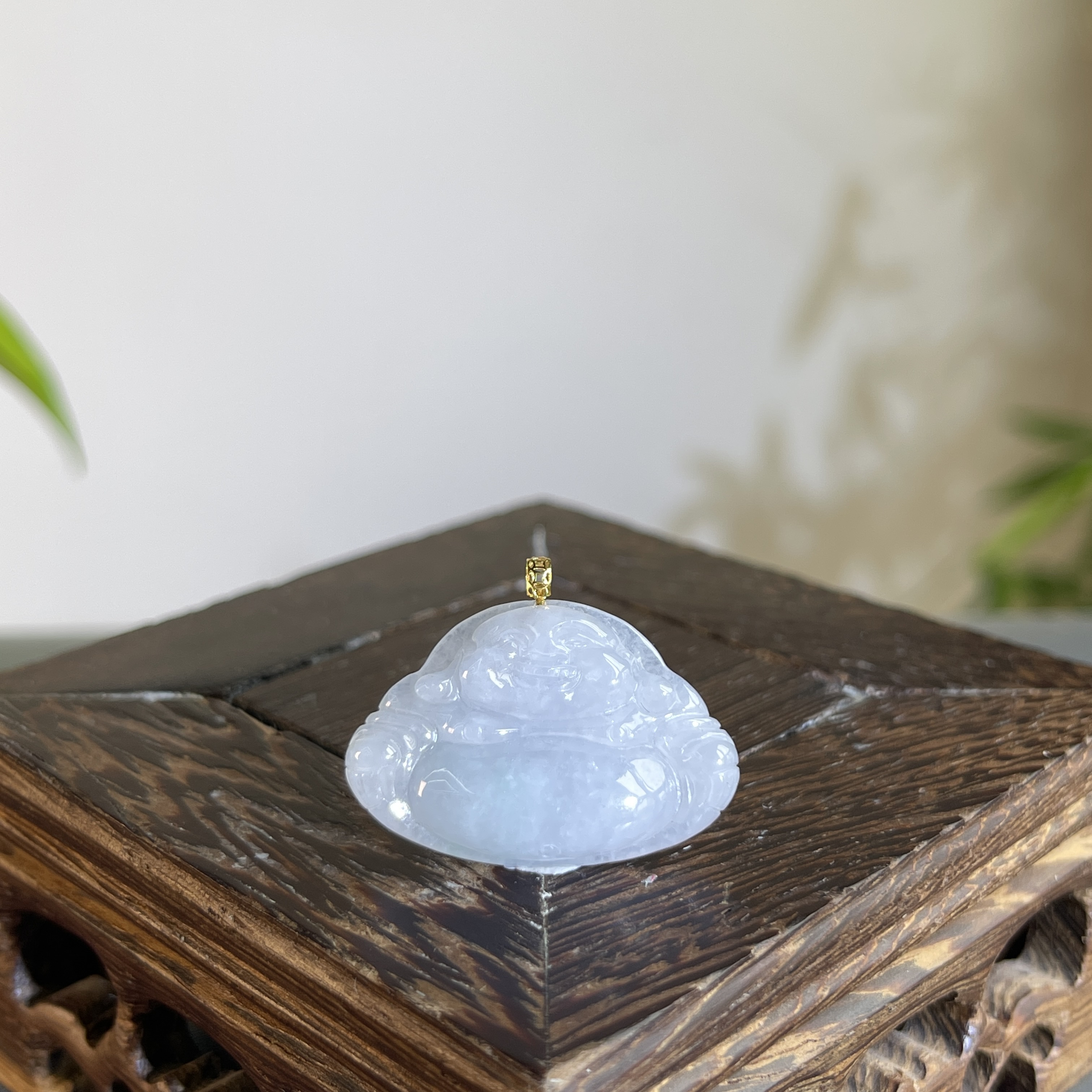 JCB26-011 天然缅甸A货翡翠 18K金扣佛公