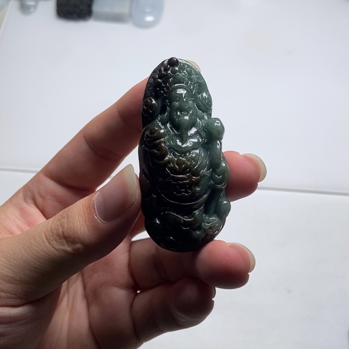 翡翠未镶嵌颈饰财爷8