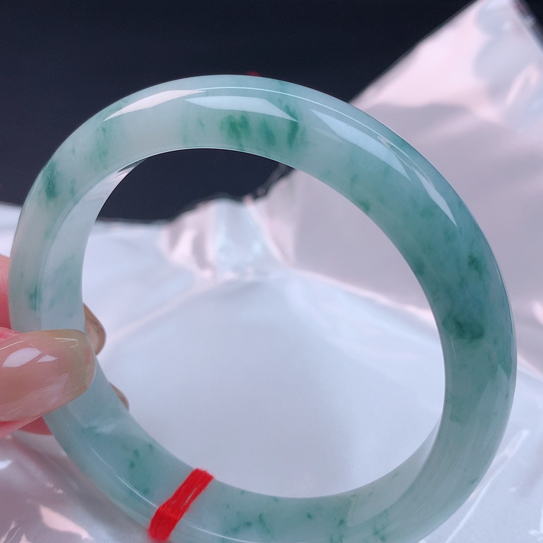 【闪购商品】未镶嵌手镯翡翠59