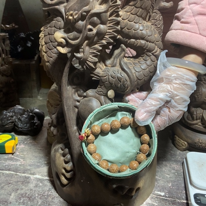 滴血莲花菩提吊坠