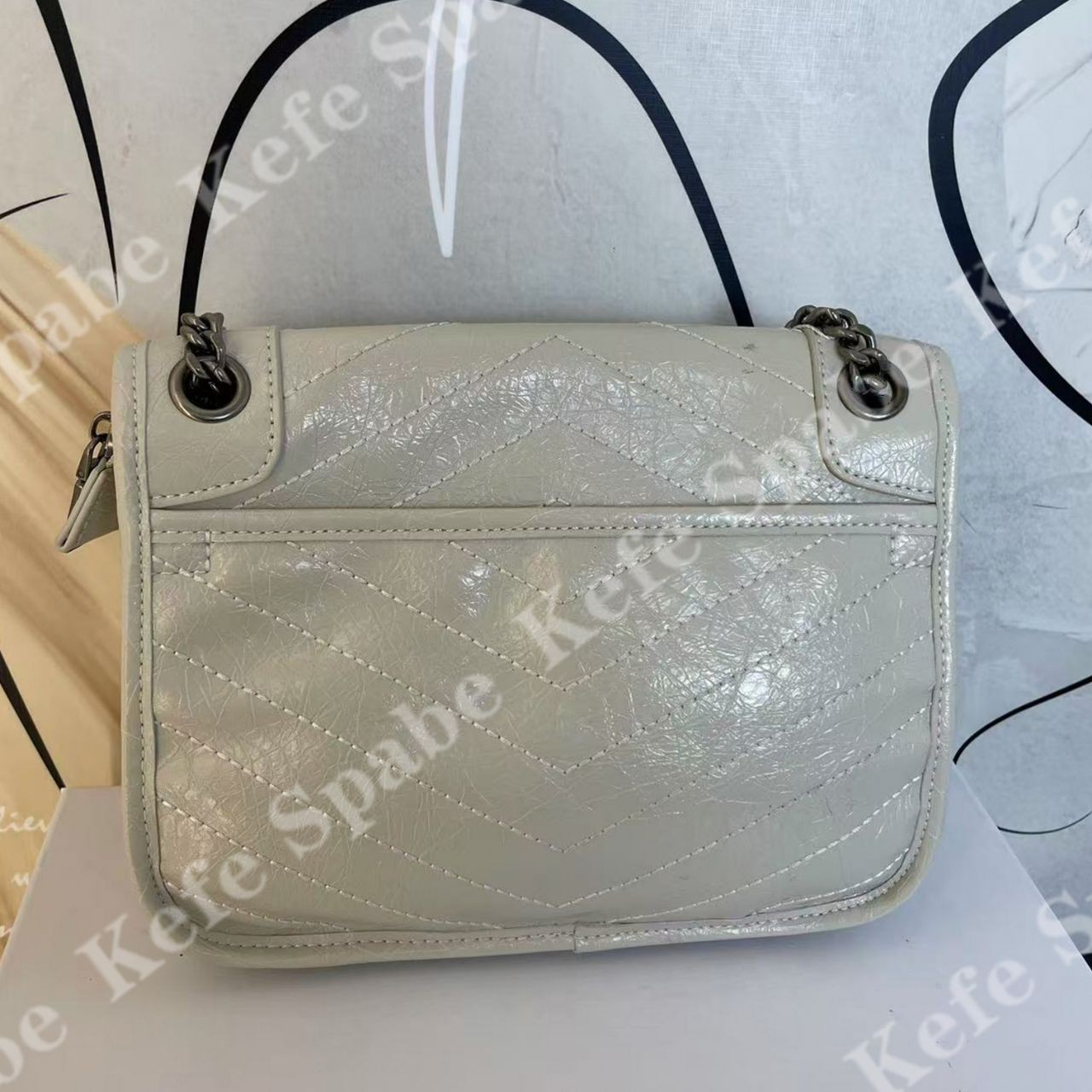 HM015  P25新款奶白色小号流浪链条单肩斜挎包-1