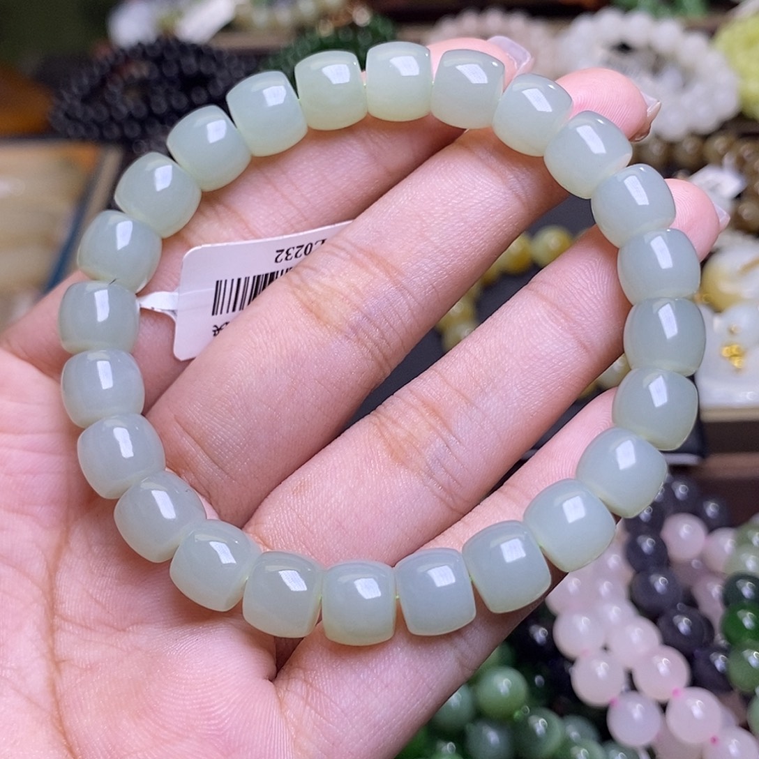 和田玉未镶嵌颈饰且末蓝直切手串9mm