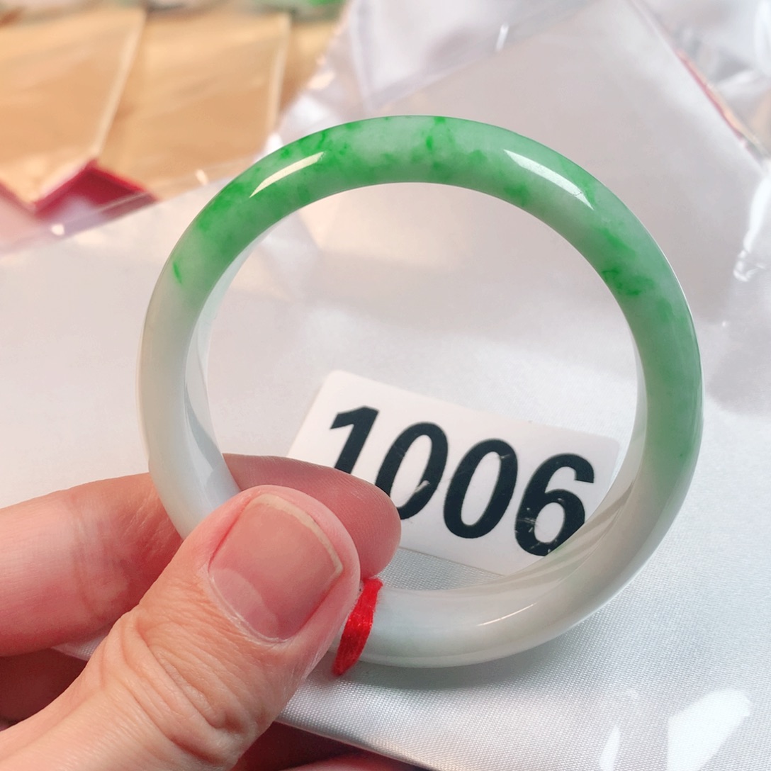 翡翠手镯未镶嵌翡翠手镯1006