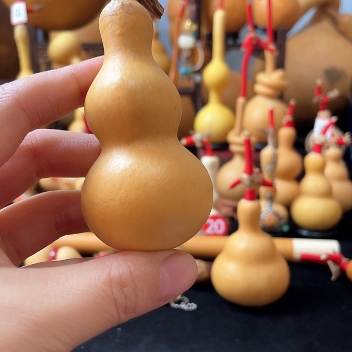 刘*葫芦岛连山区……去你