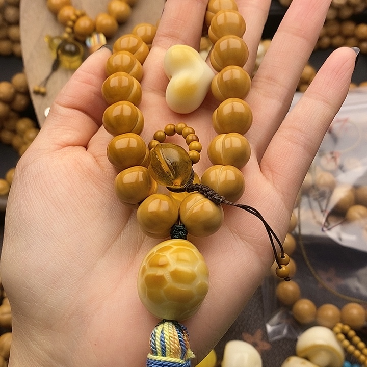 吊坠猴头核桃?****全品 柯基臀屁桃14