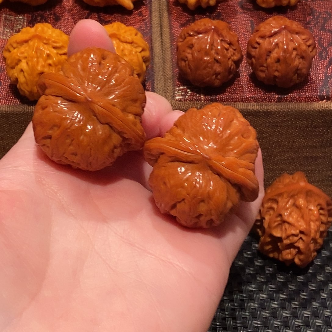 文玩核桃吊坠白狮子37 精品311