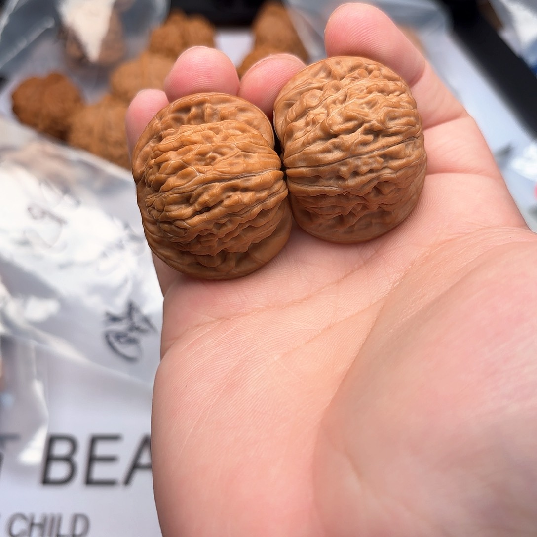 文玩核桃吊坠39全品24年汉高楼