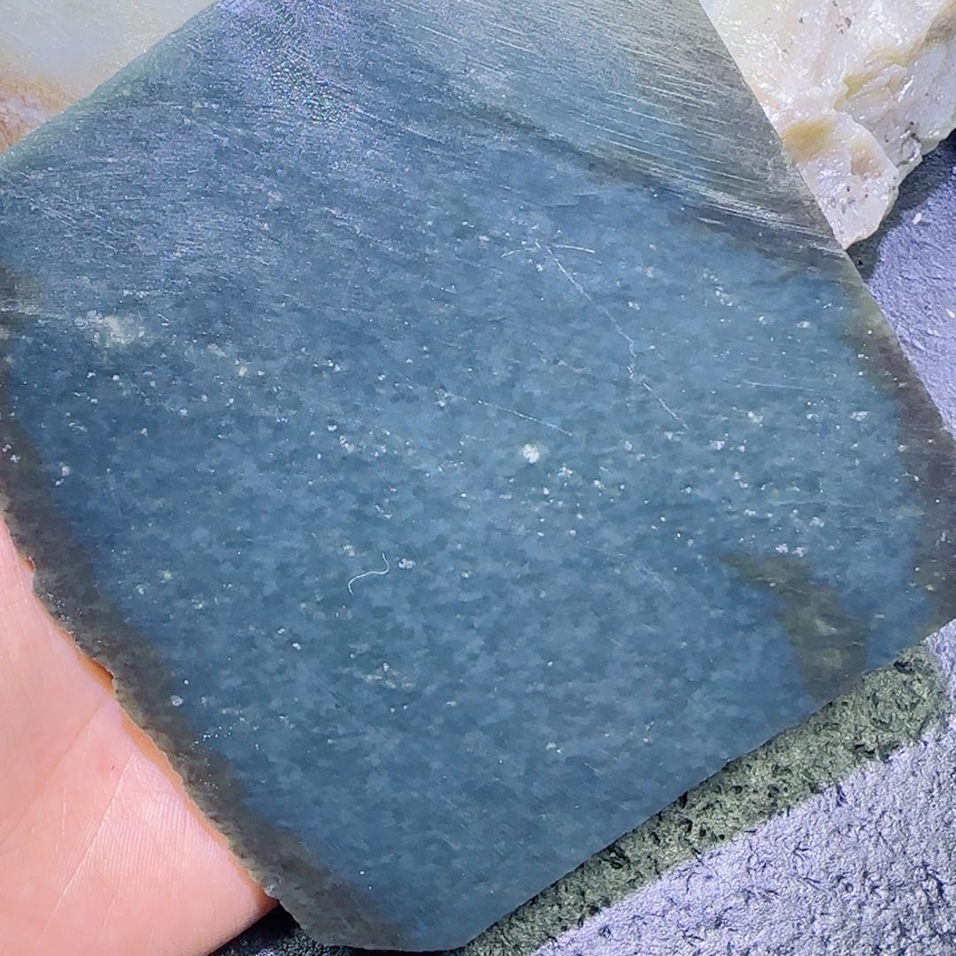 和田玉未镶嵌珠宝半成品