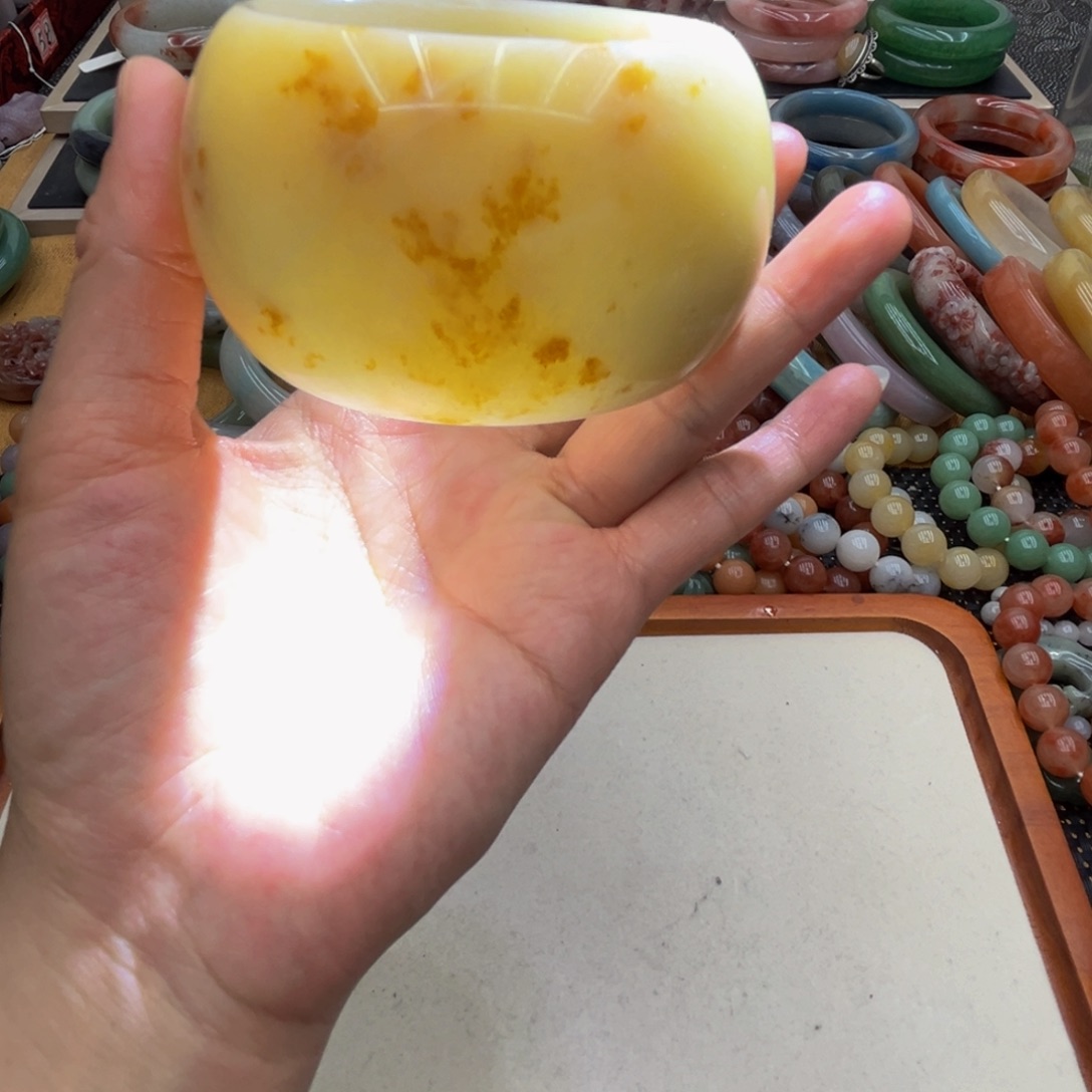 石英质玉未镶嵌圈口58