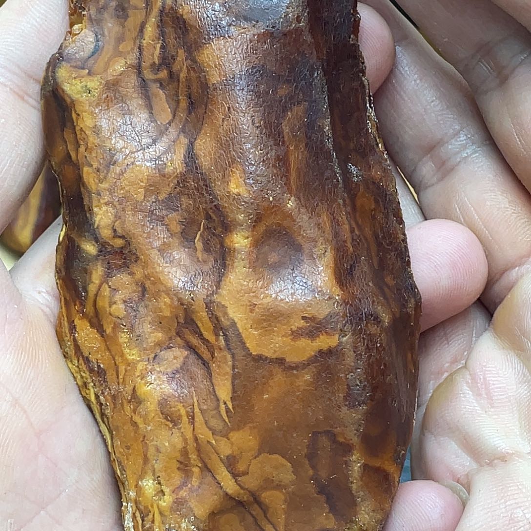 未镶嵌定制琥珀来**看