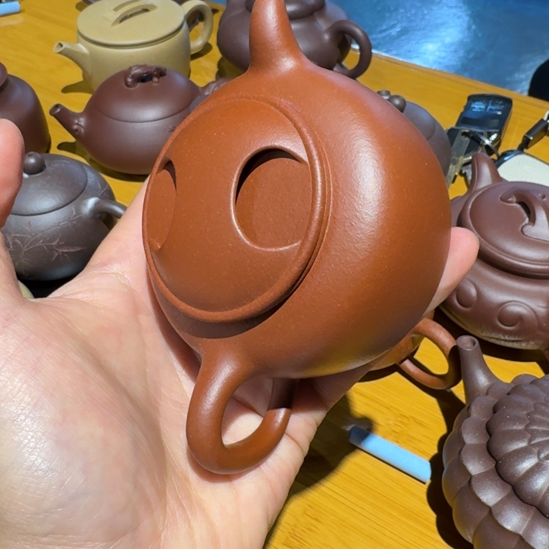 Y***e紫砂茶壶原矿原石的制作方法