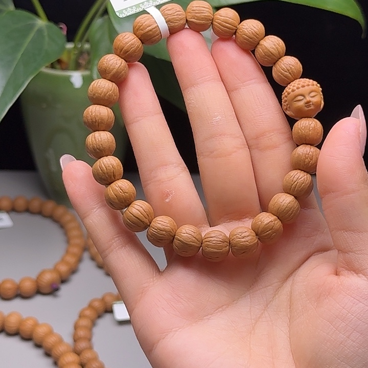 *****吊坠猴头核桃南瓜