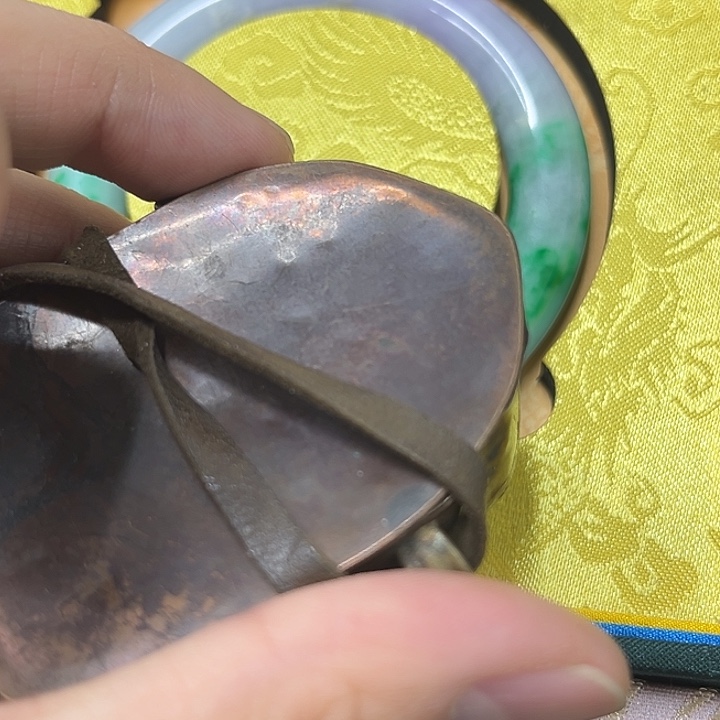 同***堂精美的铜器摆件……