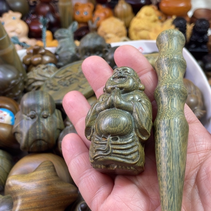 禅***师绿檀455655958885888585855