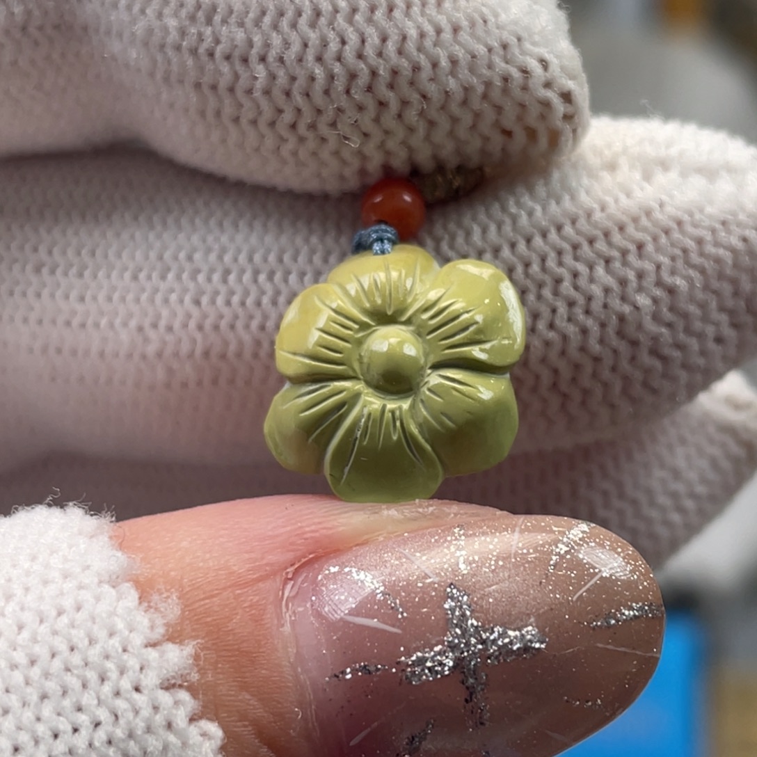 绿松石未镶嵌挂件