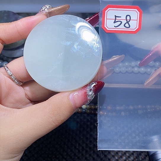 和田玉和田玉边角料随机发未镶嵌