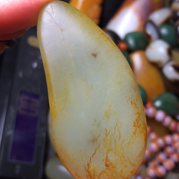 和田玉未镶嵌珠宝奇石