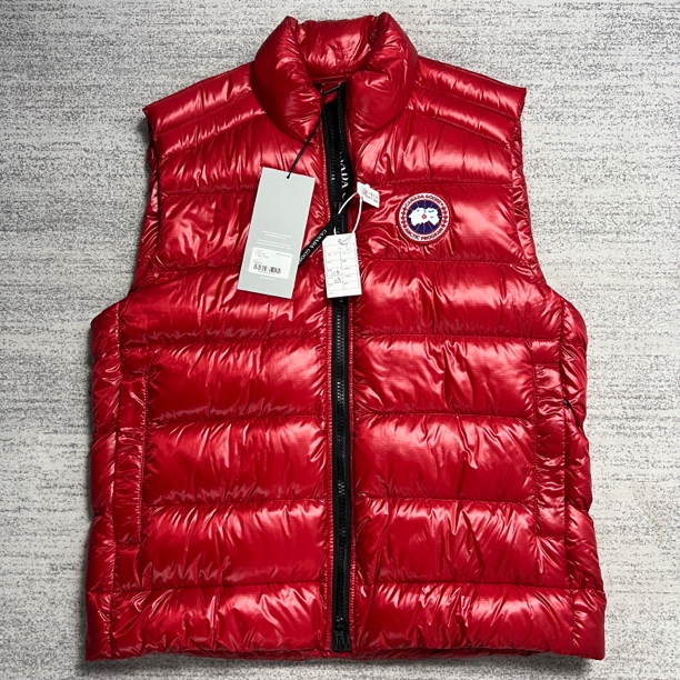 未使用 CANADA GOOSE 加拿大鹅 红色轻量化马甲背心羽绒服 S/L