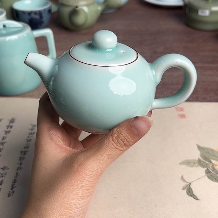 龙泉云间青瓷小米茶器
