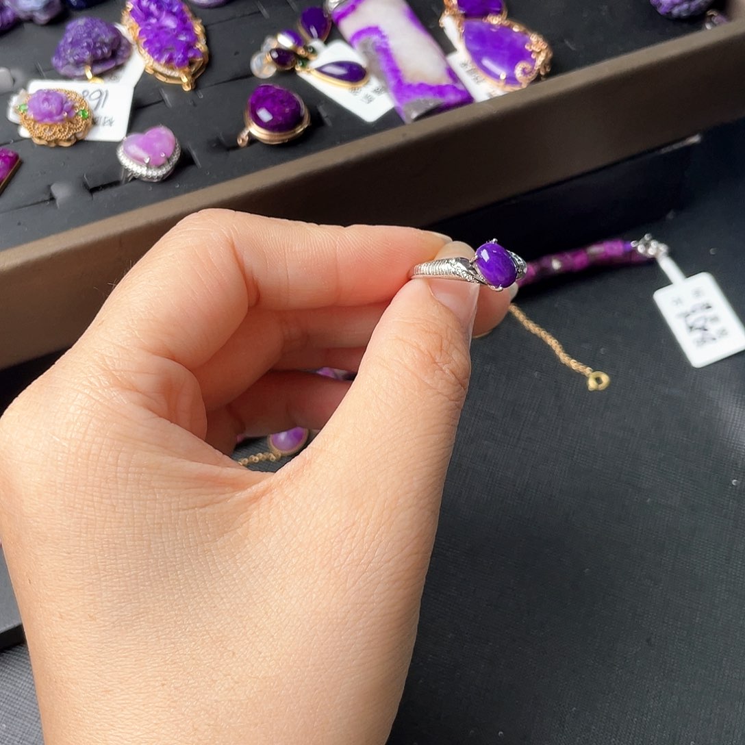 苏纪石（舒俱来）银S925镶嵌戒指