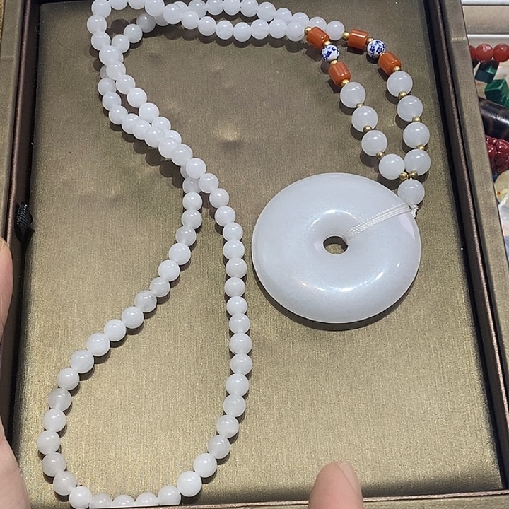 玛瑙/玉髓未镶嵌颈饰36