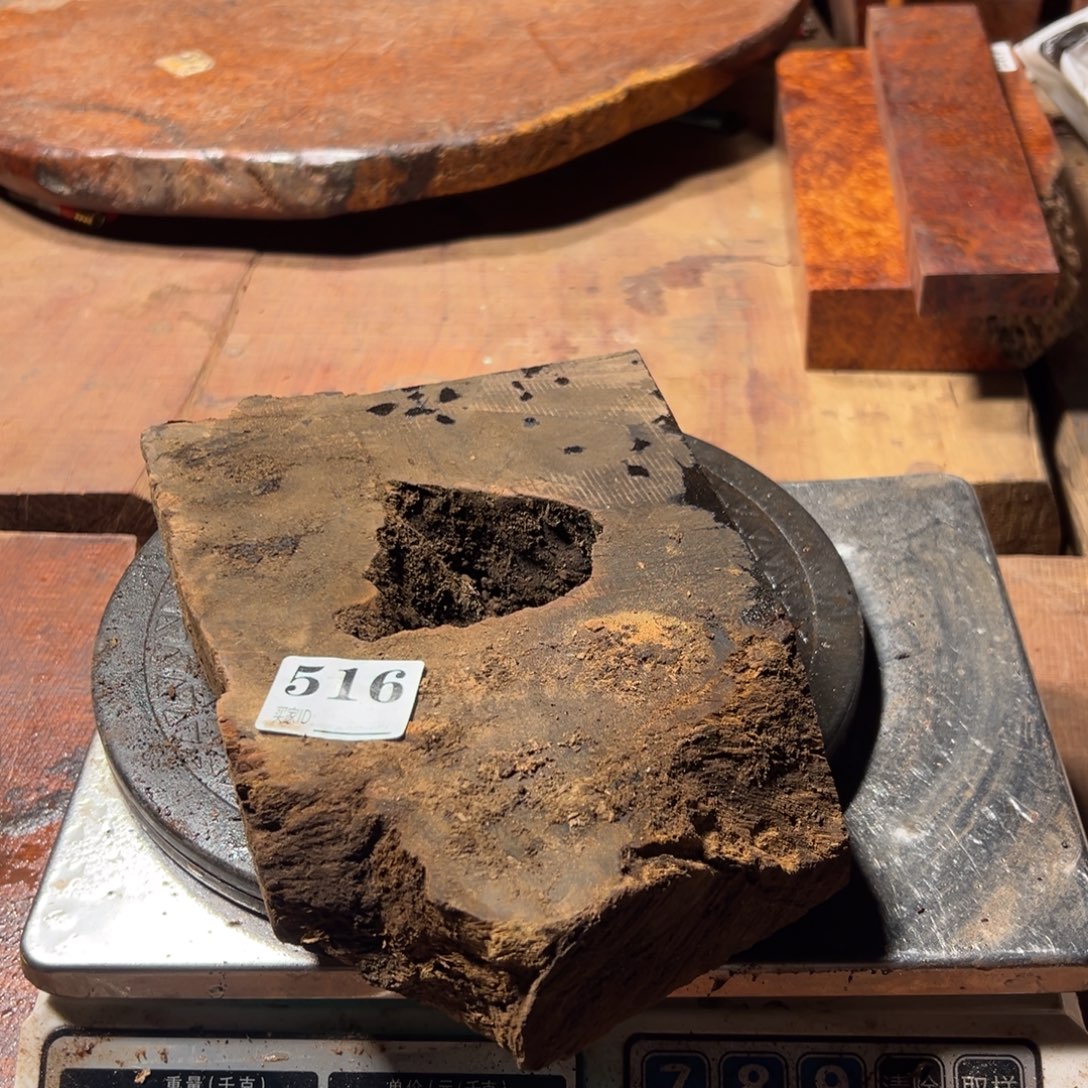 夕***红大果紫檀（缅甸花梨）