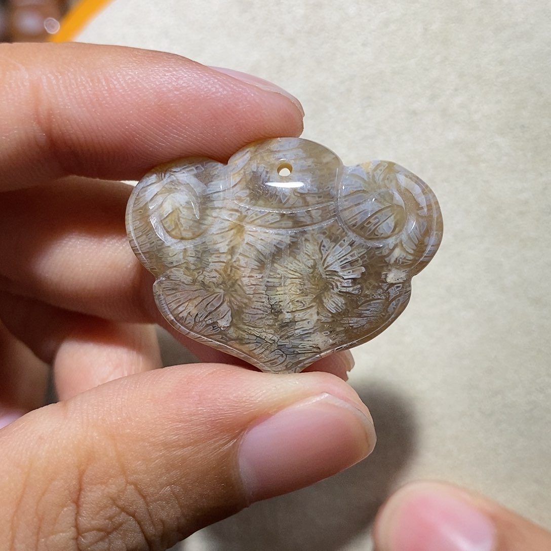 硅化珊瑚（珊瑚玉）手链未镶嵌黑冰74