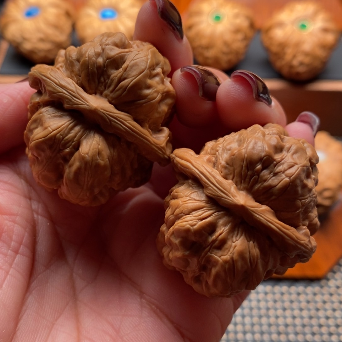 文玩核桃把件38尺寸哇哇
