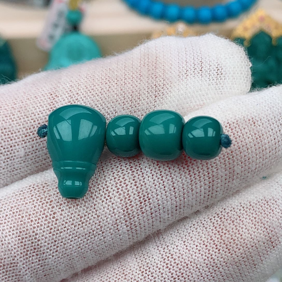 绿松石三通套装未镶嵌