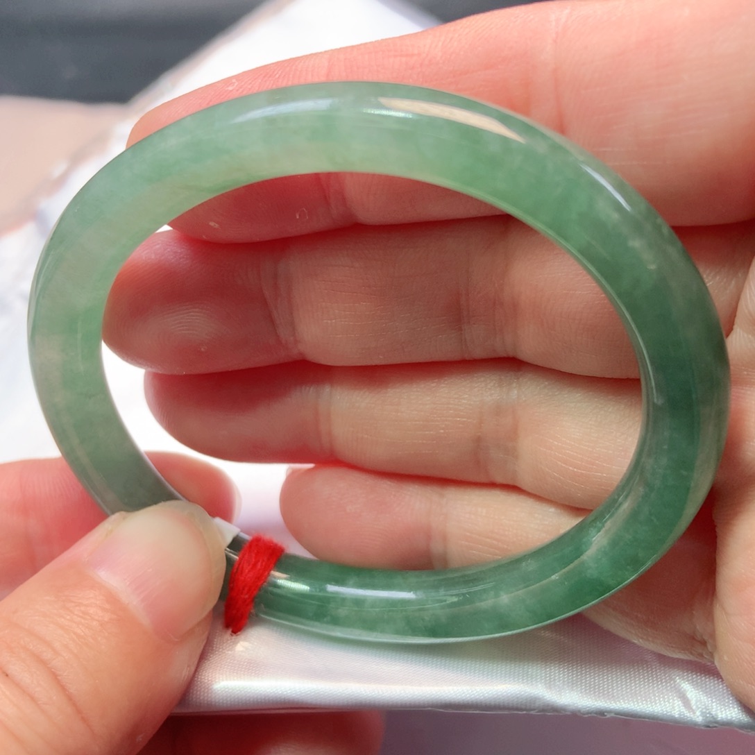 未镶嵌手镯（贵妃镯）翡翠1365号