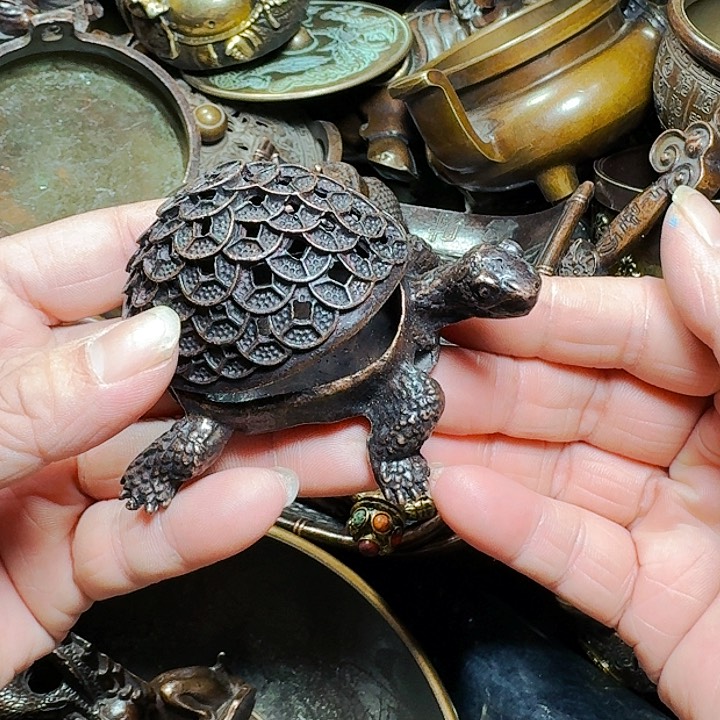 铜器摆件收收藏藏