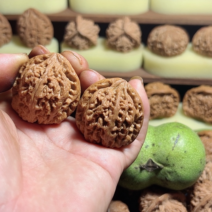 【闪购商品】把件文玩核桃大粗筋