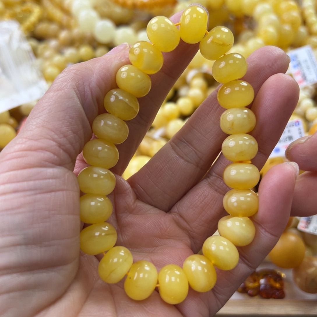 琥珀珠宝奇石未镶嵌