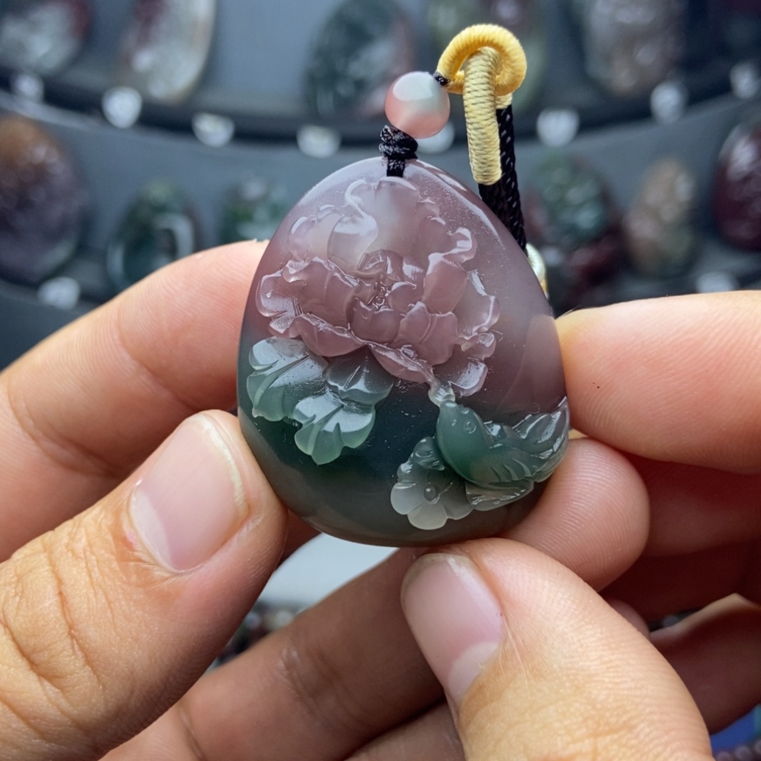 玛瑙/玉髓未镶嵌颈饰