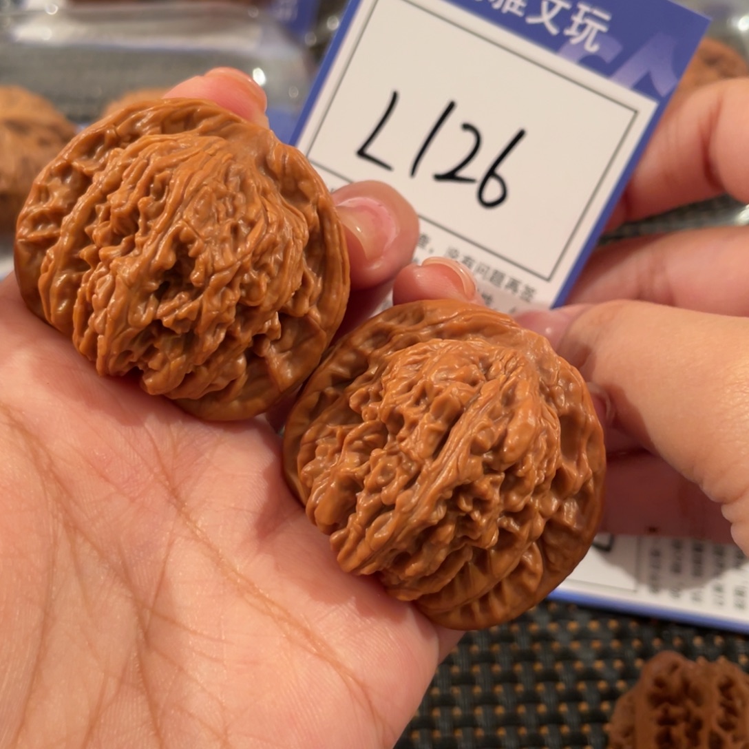 藏***锋把件文玩核桃L126 四座楼 43