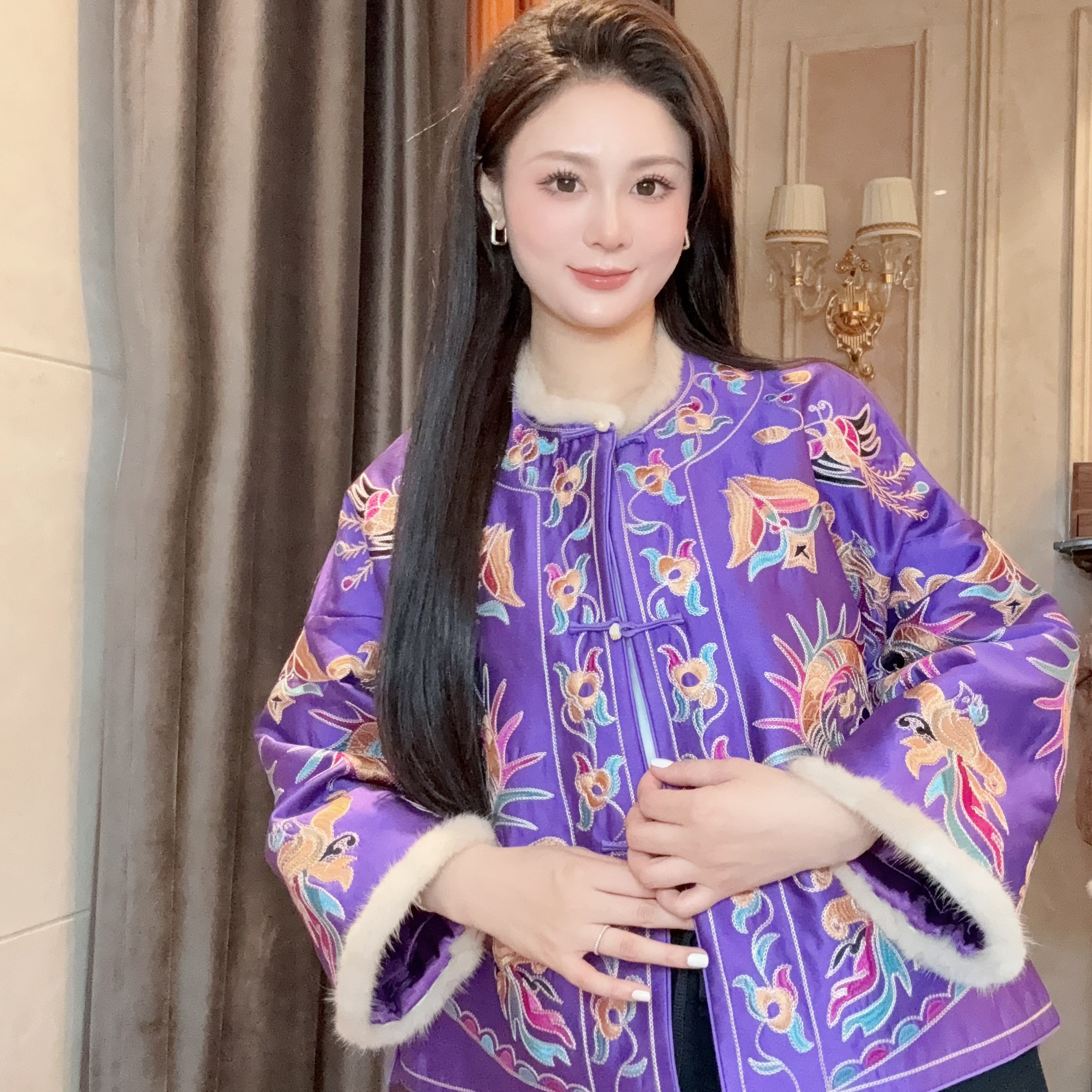 【枫桥-依斐私服】新中式国风-高级轻奢丝毛刺绣拼水貂外套女士加棉