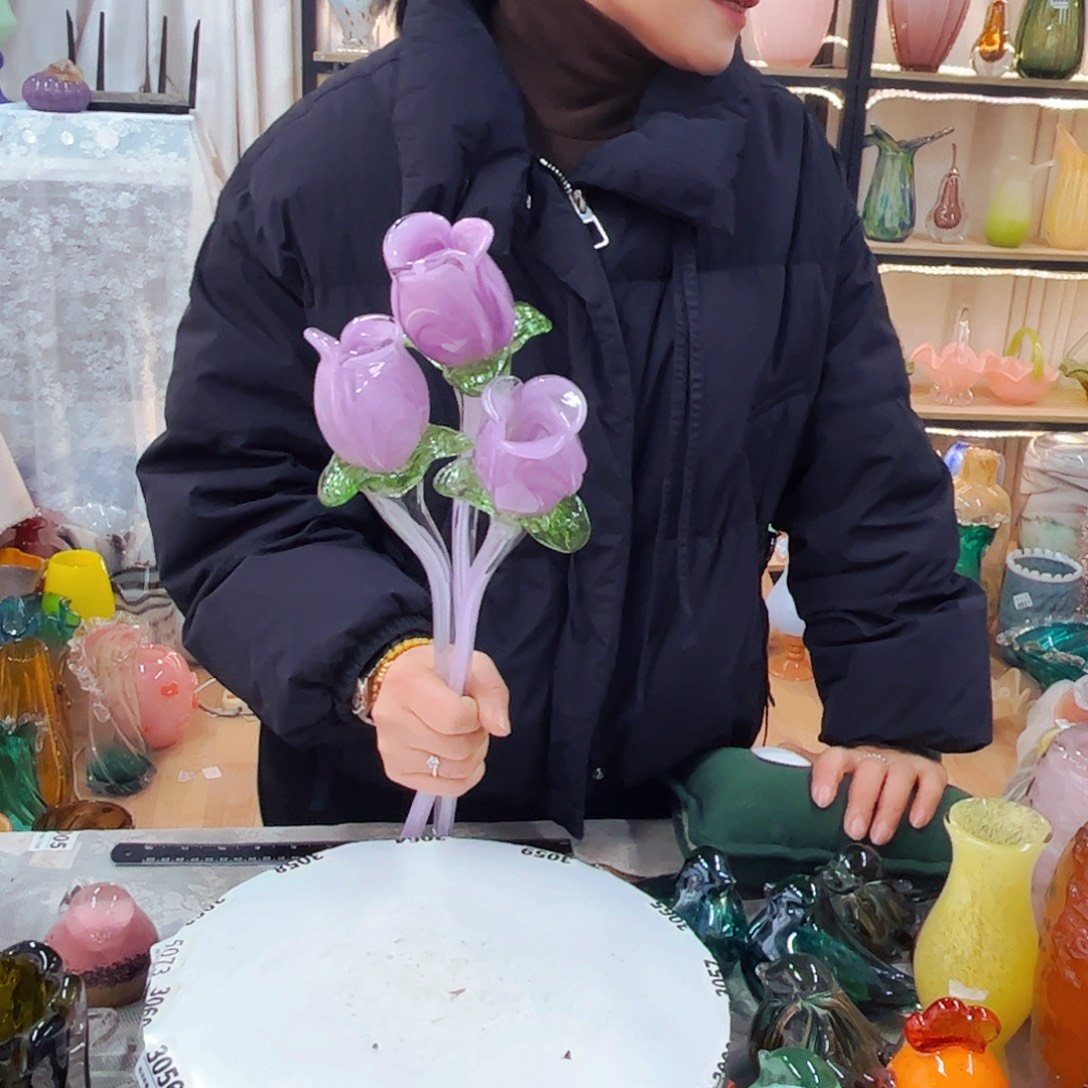 3朵玫瑰家悦琉璃工艺品